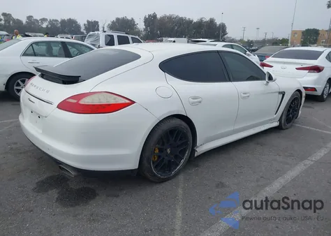 2012 Porsche Panamera 4 z USA, uszkodzony, nr VIN WP0AA2A70CL013973